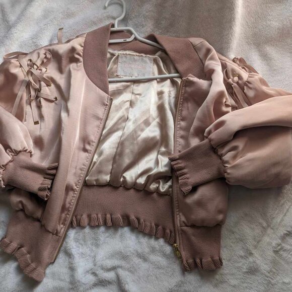 Liz Lisa LACE UP SATIN BLOUSON 2019 - Picture 6 of 8